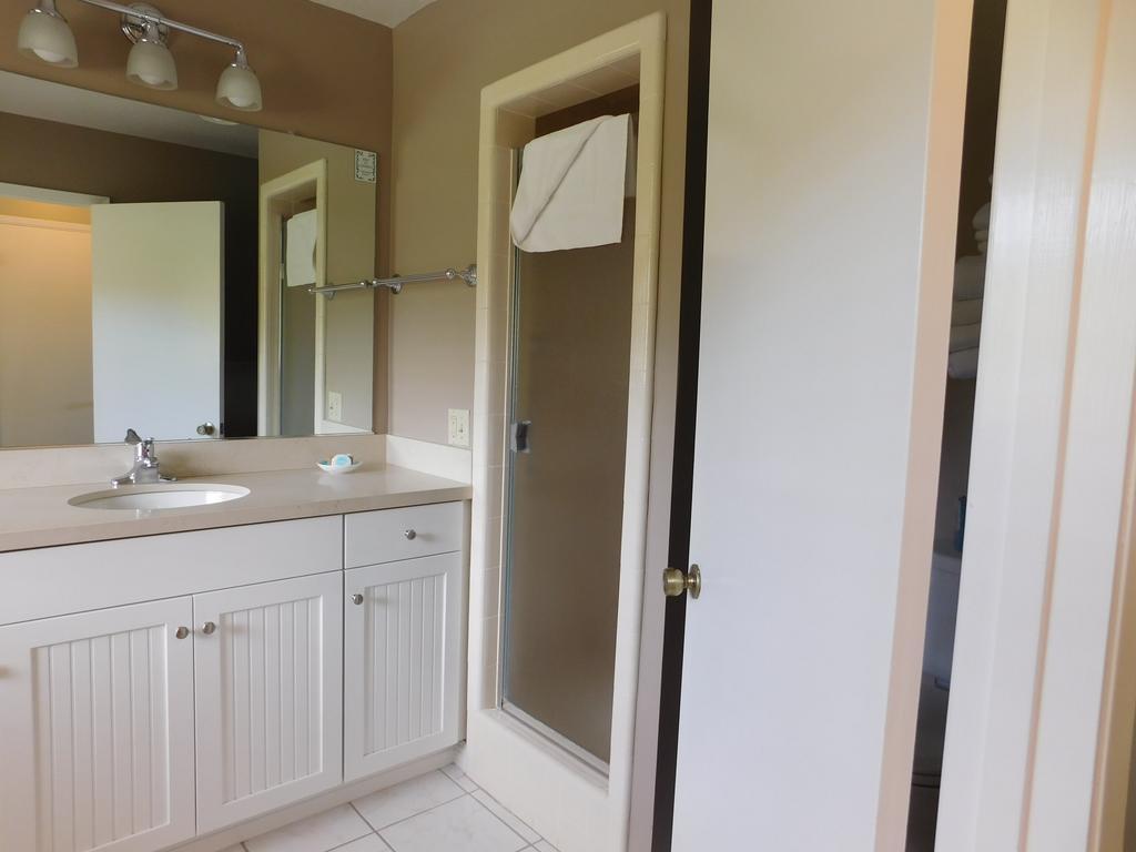 Pine Acres Lodge Pacific Grove Bagian luar foto