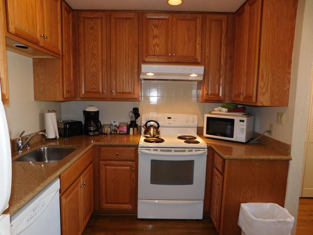 Pine Acres Lodge Pacific Grove Bagian luar foto