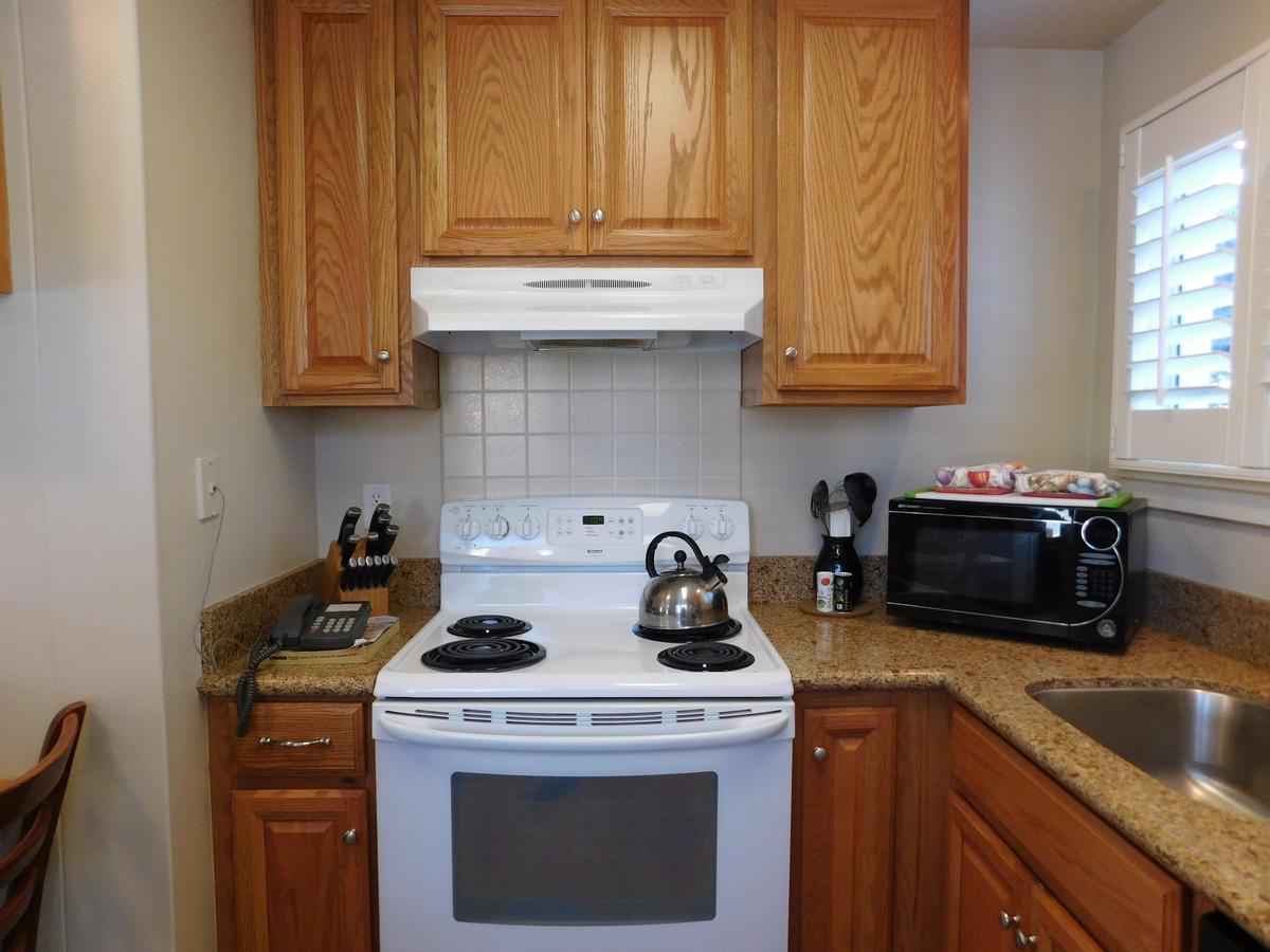 Pine Acres Lodge Pacific Grove Bagian luar foto