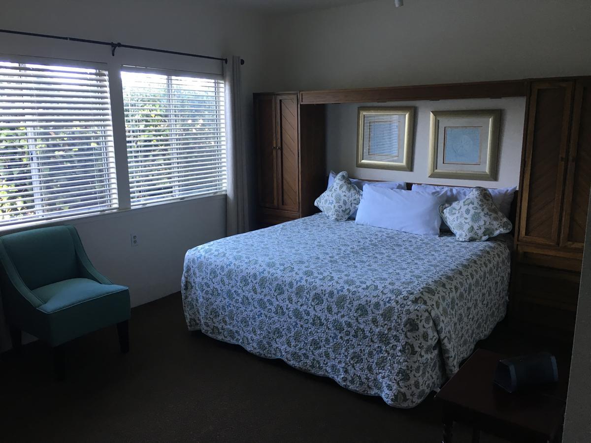 Pine Acres Lodge Pacific Grove Bagian luar foto